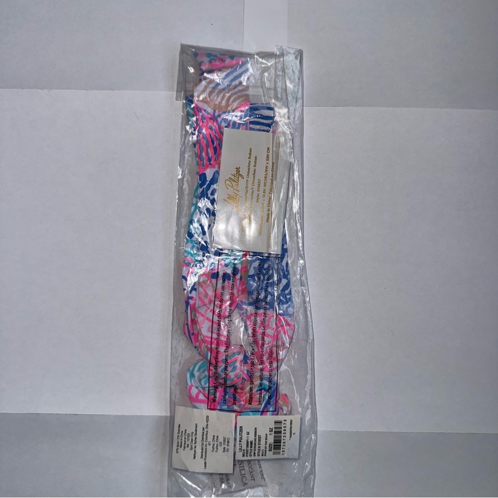 Lilly Pulitzer Vibrant Pink and Blue Scrunchie
